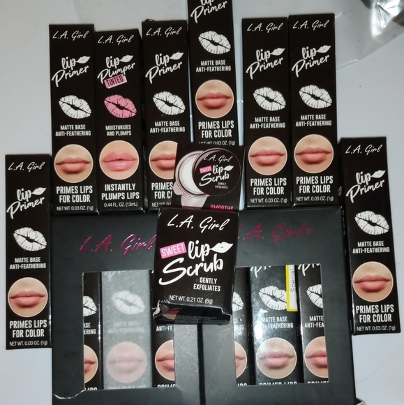 .a girl lip bundle - Picture 1 of 1